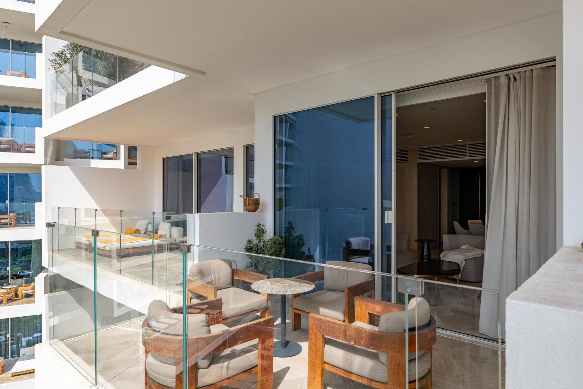 Five Palm Jumeirah Residences - Mint Stay Dubai Exterior photo